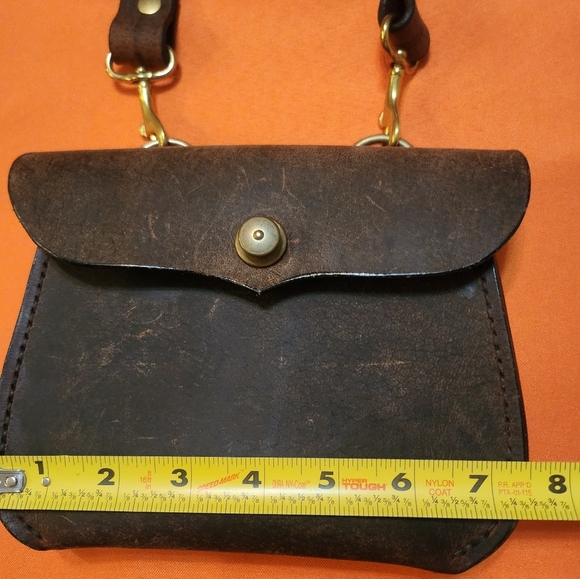 Distressed Rustic INDIE SLEEZE  DENNIS KNIGHT LEATHER crossbody, EUC - Picture 14 of 16